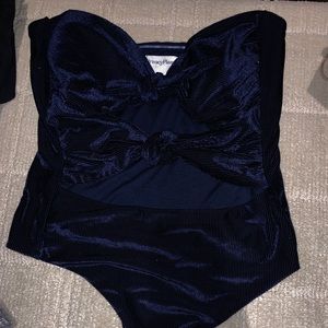 Privacy please large blue